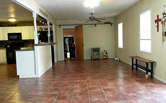 4th image of 5961 County Road 334