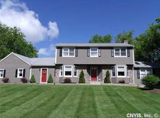 2035 Syosset Dr, Cazenovia, NY 13035