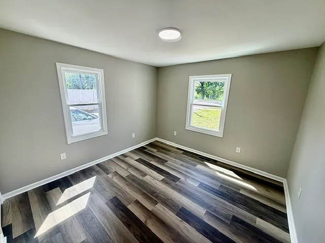 2 bed, 800 sqft, $2,000 — Photo 4