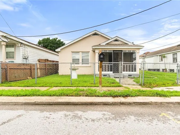 4442 Dale St, New Orleans, LA 70126