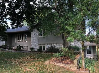 1972 N Nicholas Rd, Nixa, MO 65714