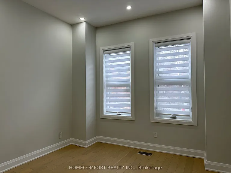 211 Osler St #MAIN FLOOR — Photo 10