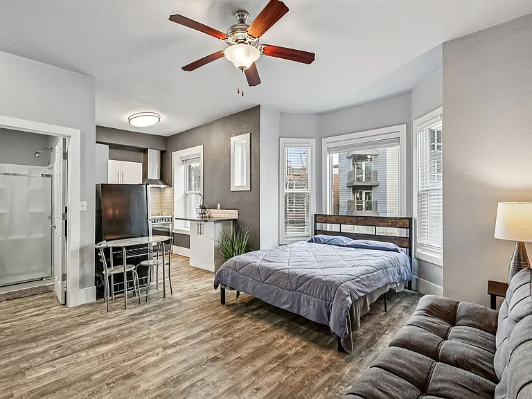 CENTER VIEW APARTMENTS- LIVE YOUR BEST LIFE HERE! — Photo 34