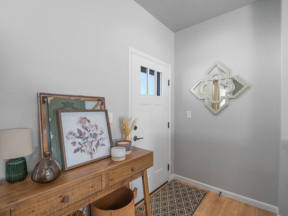 4th image of 2885 T Berg Cir