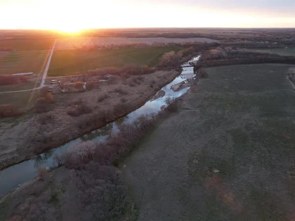 1476 N 13th St, Blackwell, OK 74631