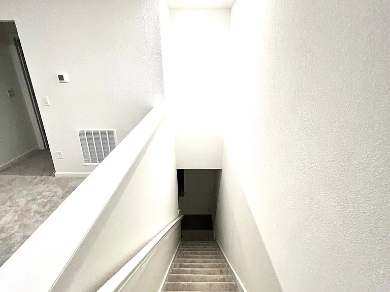 34 Carmella Ct — Photo 5