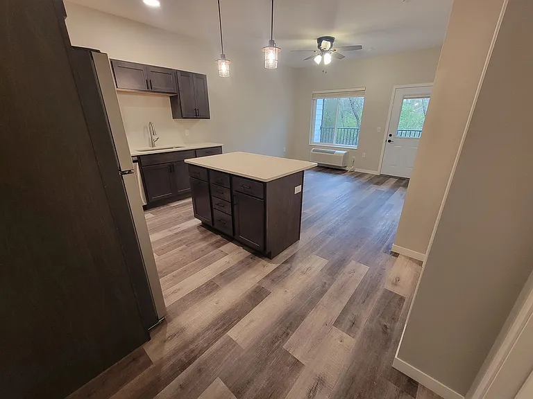 Northern Lights Apartments — Photo 18