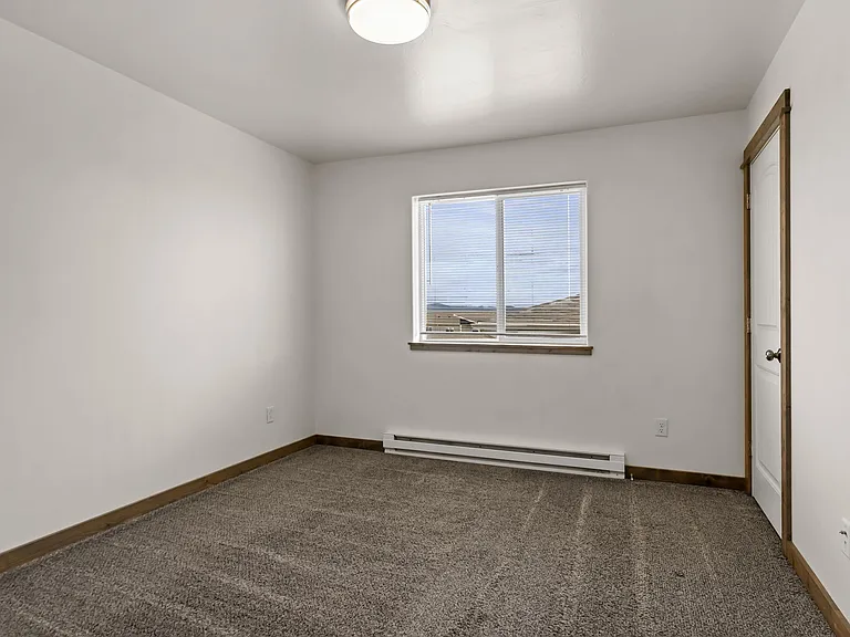 $1000 Off Move in Special, Ends June 16th! | Pet Friendly 3 Bedroom Apartments — Photo 4