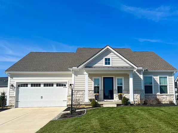 9909 Rothschild Ct, Centerville, OH 45458