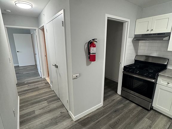 5th image of 203 12th Ave #6
