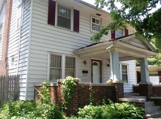 1009 N Farmington Rd, Peoria, IL 61606