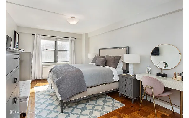 Sold by Douglas Elliman | media 4