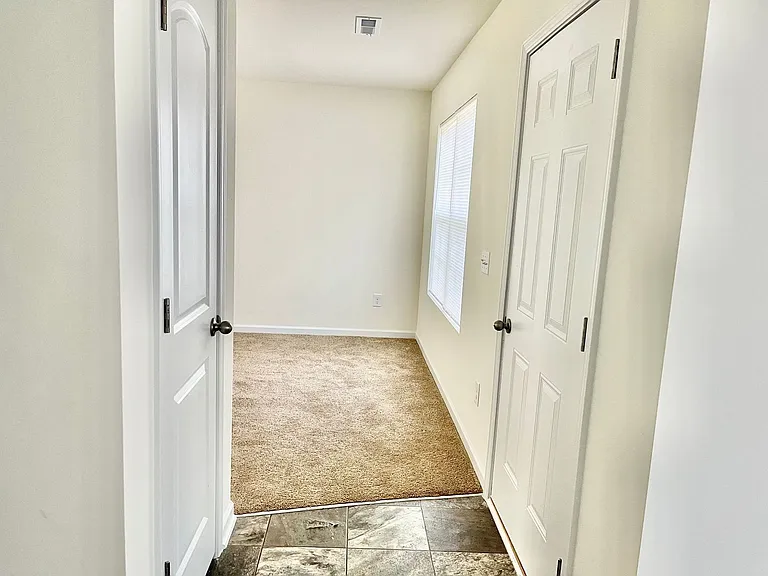 948 Brentwood Park Ln — Photo 33