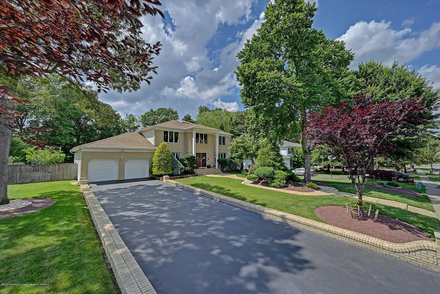 6 Eastwood Blvd photo 1