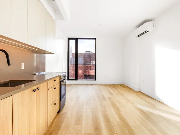 303 Wythe Avenue image 1 of 11