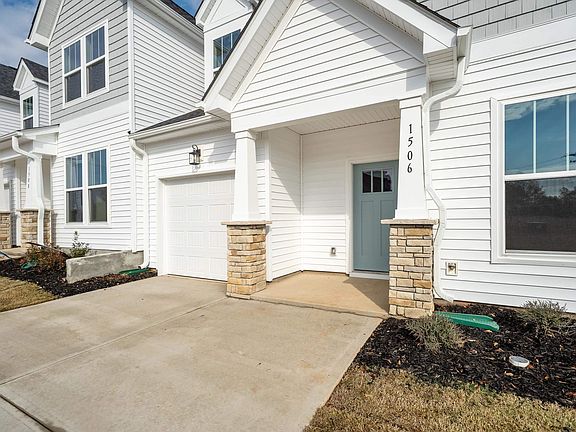3rd image of 1506 Shallons Court Wm #2-3/31