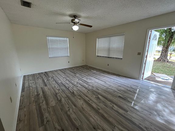 2nd image of 4643 Todd St