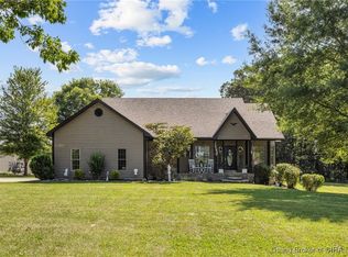 1185 S Moon Rd, Scottsburg, IN 47170