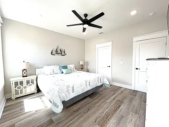 4 bed, 2345 sqft, $3,500 — Photo 3