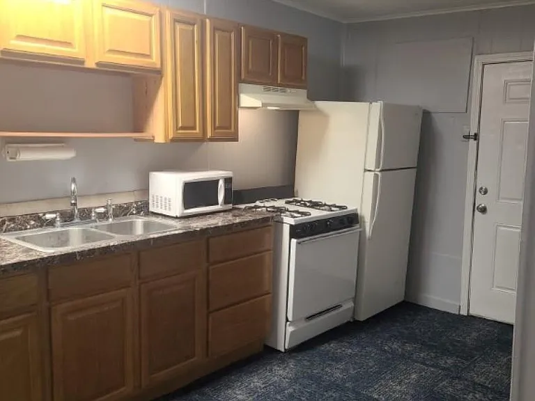 1146 W Chimes St #3 — Photo 7