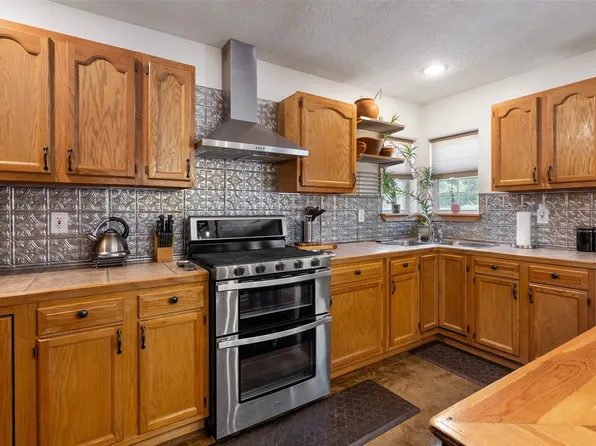 2 Short Rd, Santa Fe, NM 87506