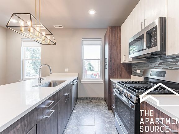 2nd image of 6206 S Kimbark Ave #1E