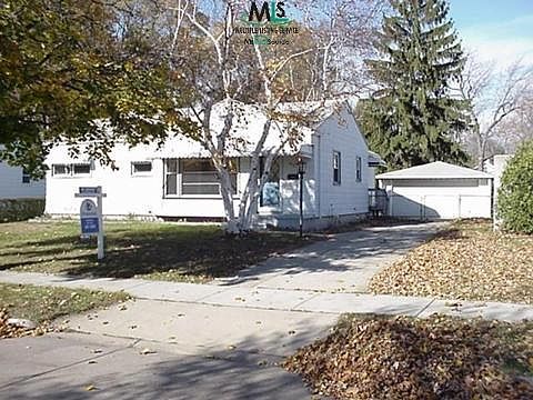 1st image of 517 S Bauman Ave