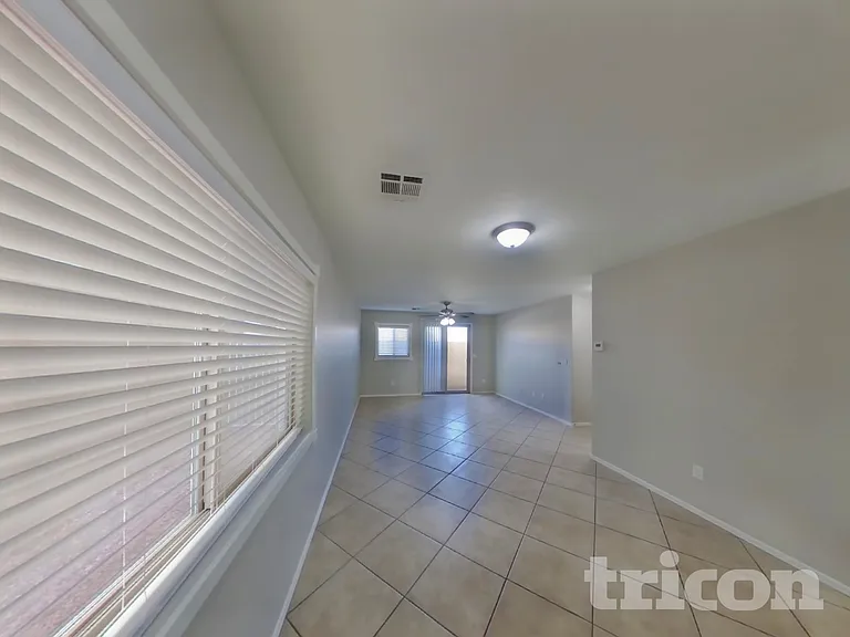 5292 Tipper Ave — Photo 5