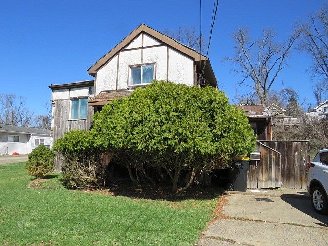 1st image of 2888 Cherry St