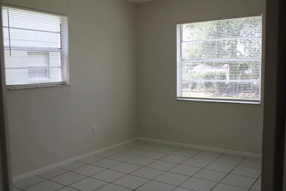 2 bed, 1.0 bath, 784 sqft, $1,500 — Photo 2