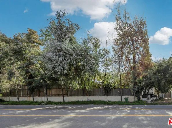 8600 La Tuna Canyon Rd, Sun Valley, CA 91352