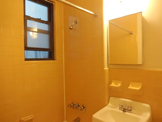 Rented by Prince Real Estate Associates LLC | media 36