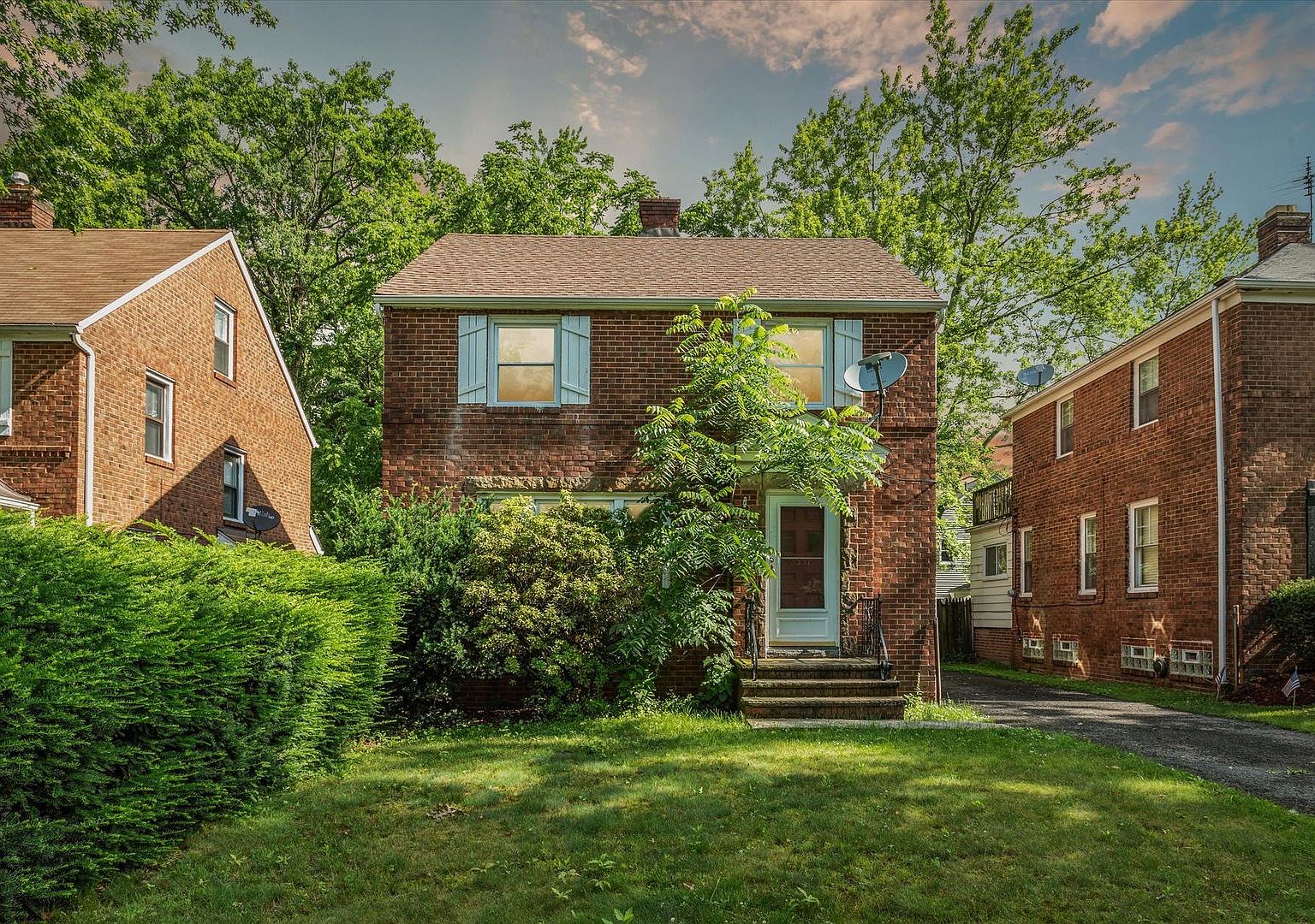 3557 Radcliff Rd Cleveland Heights OH 44121 Zillow