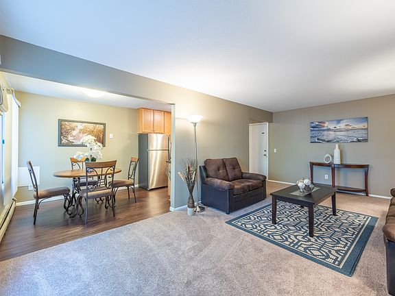 4th image of 8200 Stanley Rd APT 44