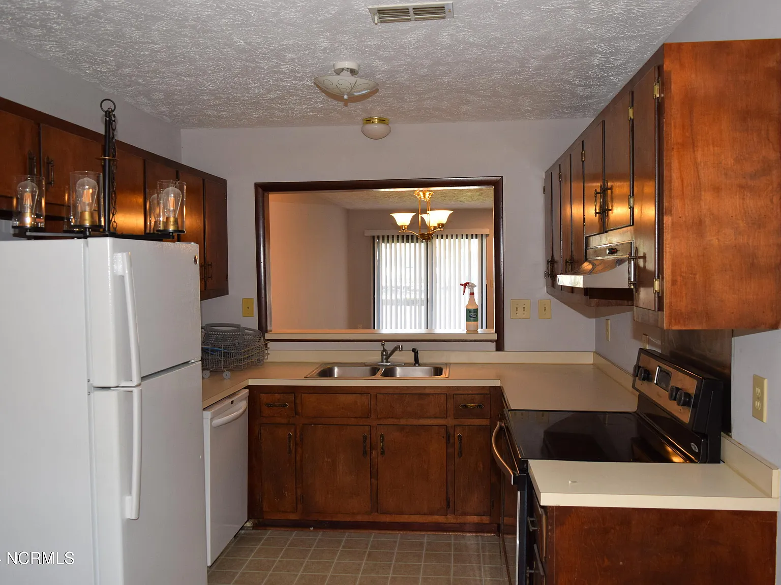 2 bed, 2.0 bath, $1,500 — Photo 4