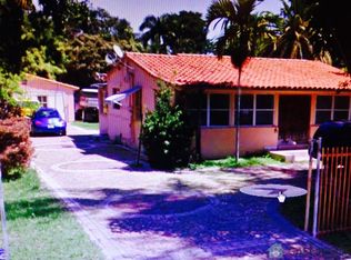 99 NW 156th St, Miami, FL 33169