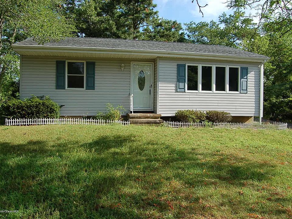 1st image of 1234 Tyler Dr
