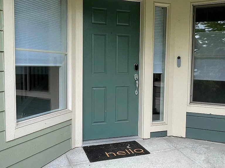 16150 NE 93rd Way #16150 — Photo 3