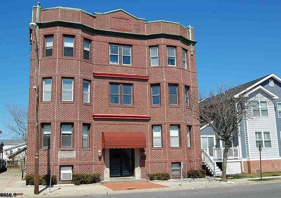 1st image of 6303 Ventnor Ave APT 12