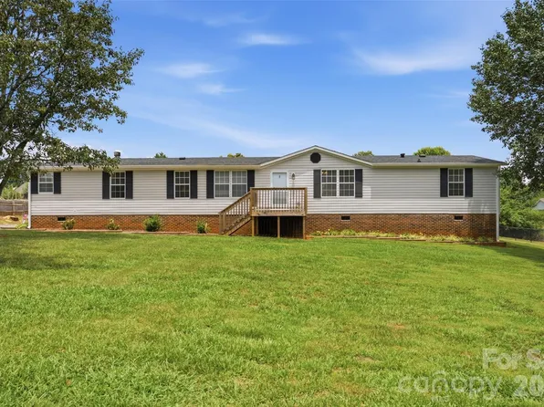 3642 Strollaway Ln, Claremont, NC 28610