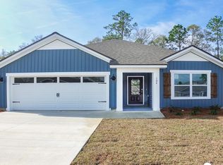 104 Carson Ct, Bainbridge, GA 39819