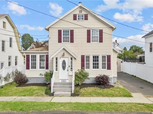 35 Clifford Street, Hamden, CT 06514