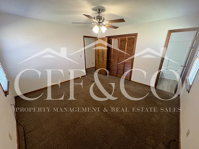 1510 E Blackstock Rd #A — Photo 7
