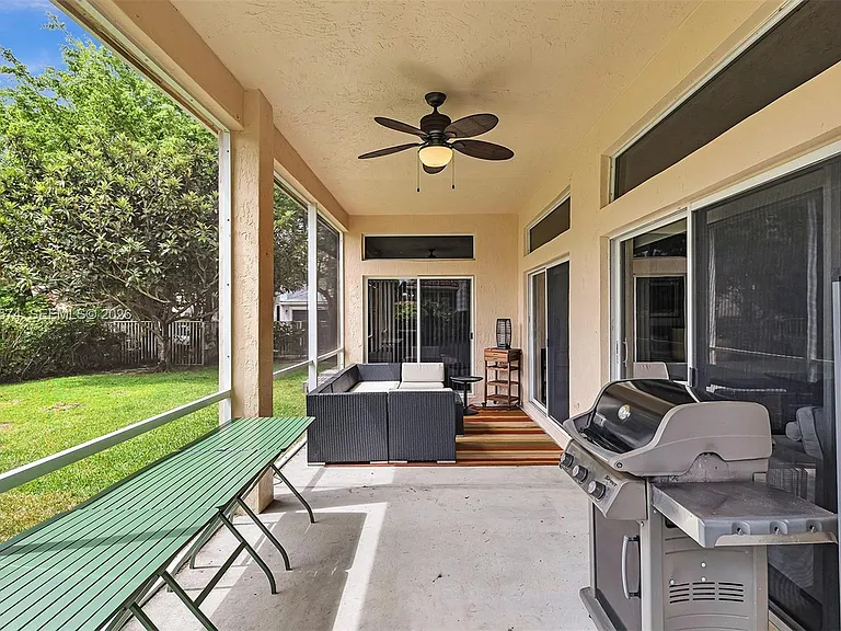 3711 Falcon Ridge Cir — Photo 6