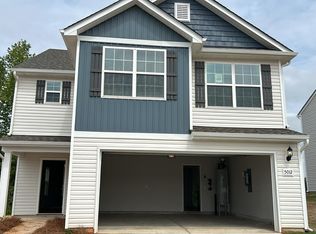 5012 Golden Flyer Ln, Charlotte, NC 28215