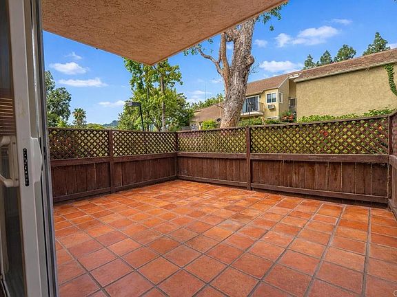 3rd image of 1145 Helix St Unit 13