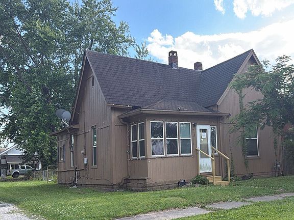 3rd image of 59 W Sumner Ave