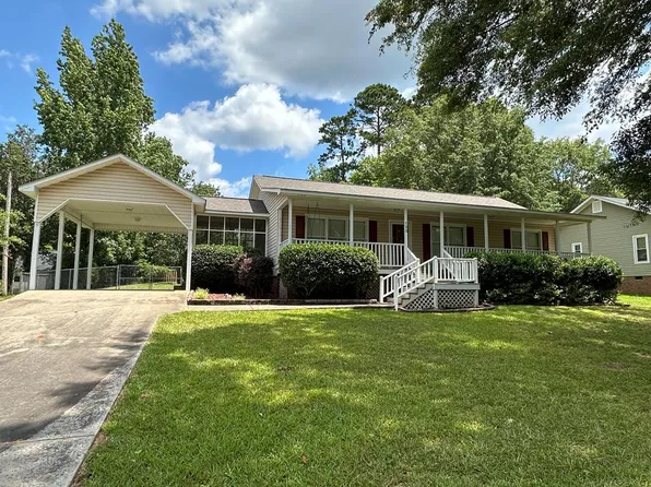 120 Hitt St, Greenwood, SC 29649