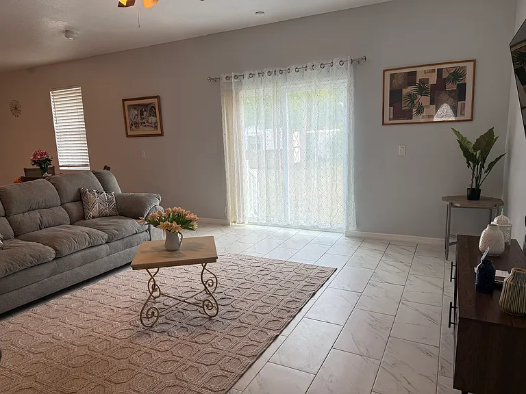 3601 1/2 E Fern St — Photo 15