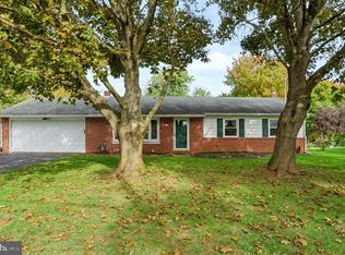 3 Virginia Ave, Shrewsbury, PA 17361